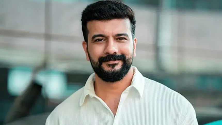 w-1280,h-720,croprect-0x3x700x394,imgid-01knk9ca918ahsqcz6fjsvsmpc,imgname-actor-thesni-khan-says-about-ramesh-pisharody-1775542610209